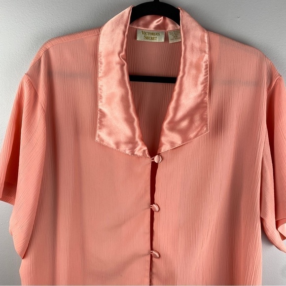 VINTAGE Victoria's Secret Gold Label Pink Button Down Sleep Shirt Small - Picture 3 of 10